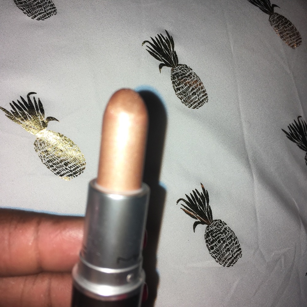 Mac lipstick